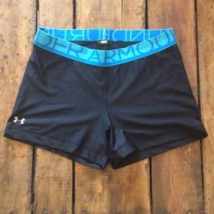 Under Armour spandex shorts Large